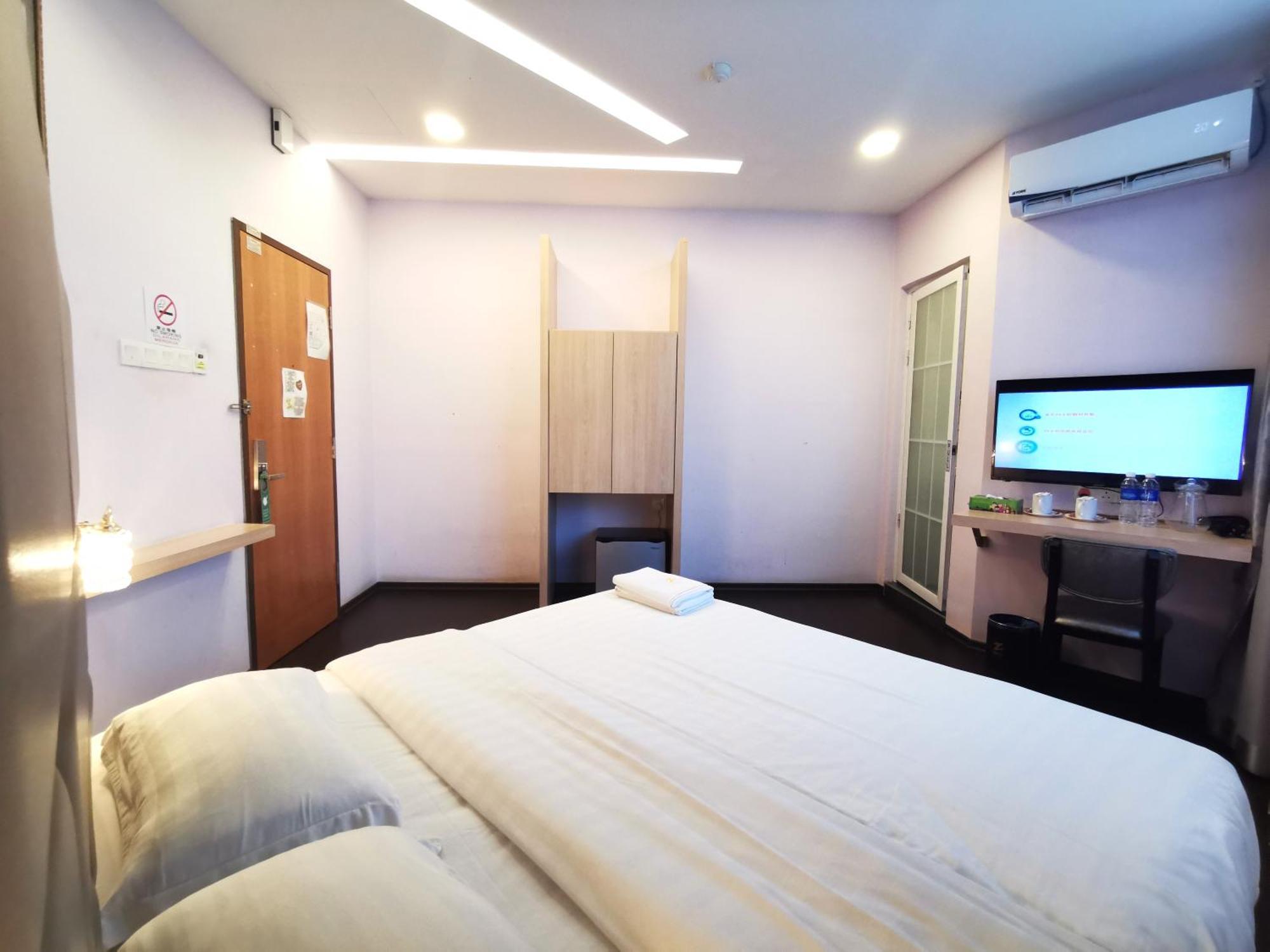 Zenz Hotel Kulai Exterior foto